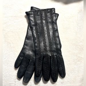 ColeHaan leather gloves size 1